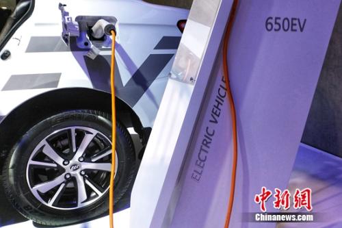 力帆汽车再添“新”将 新能源车型650EV亮相北京